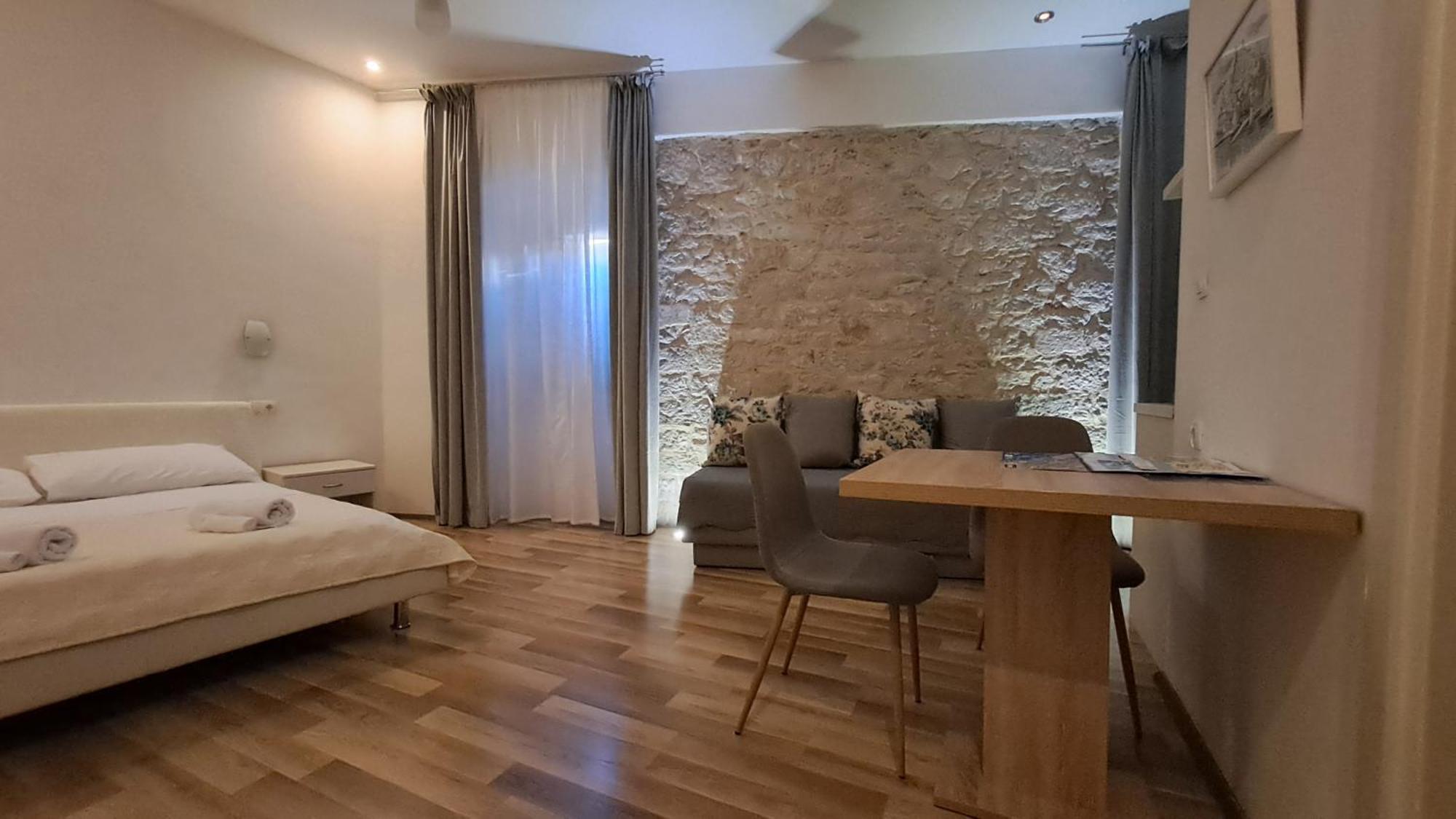 Medulic Palace Rooms & Apartments Шибеник Экстерьер фото